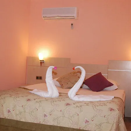 Sunbeach Hill Сиде