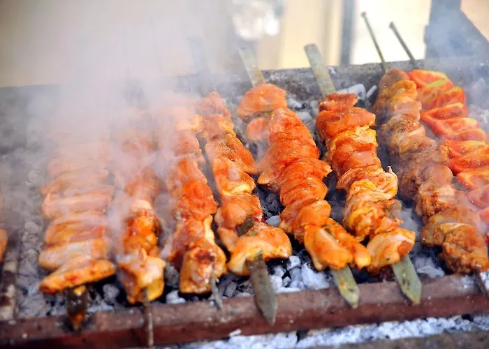 Zhotels Side Town 호텔 마나브가트