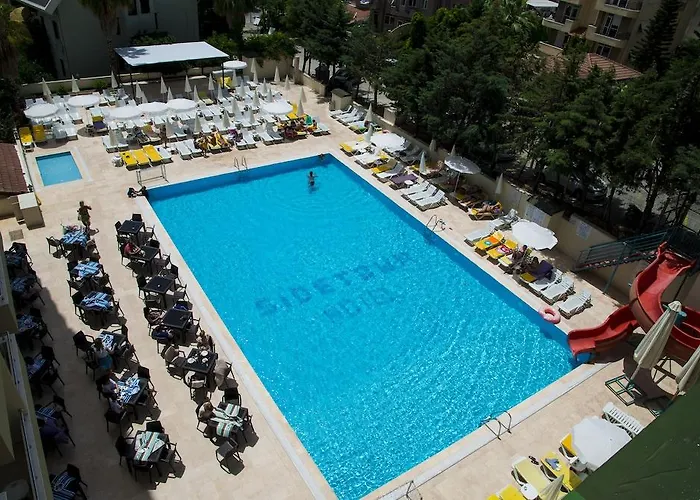 Zhotels Side Town 호텔 마나브가트